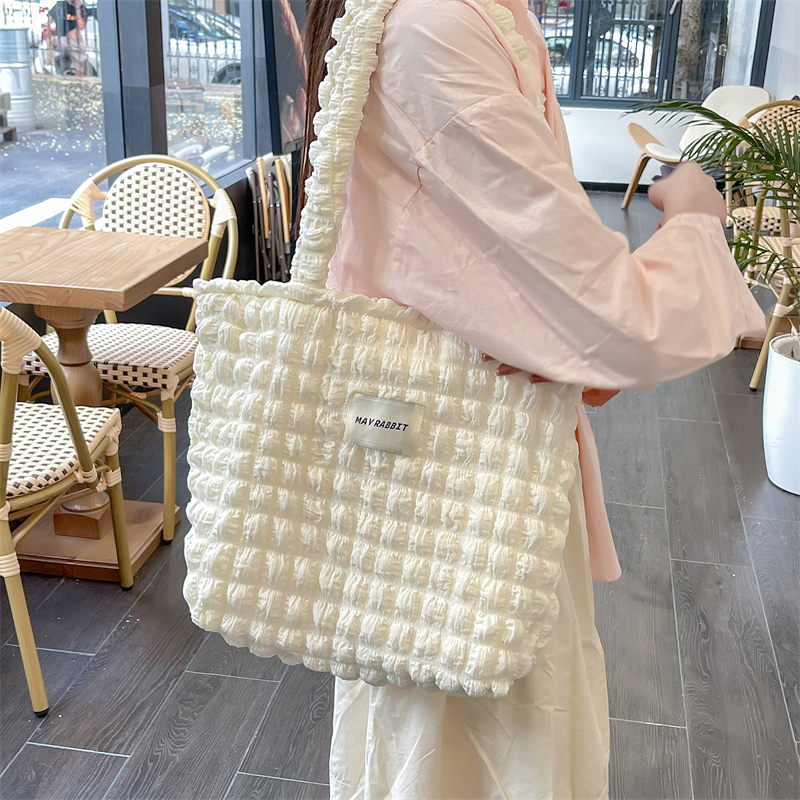 ins云朵褶皱泡泡单肩包小清新女士手提包大容量帆布包时尚托特包