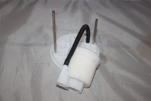 毅峰燃油滤清器QL246适配丰田锐志皇冠雷克萨斯GS250 2.5 3.0滤芯