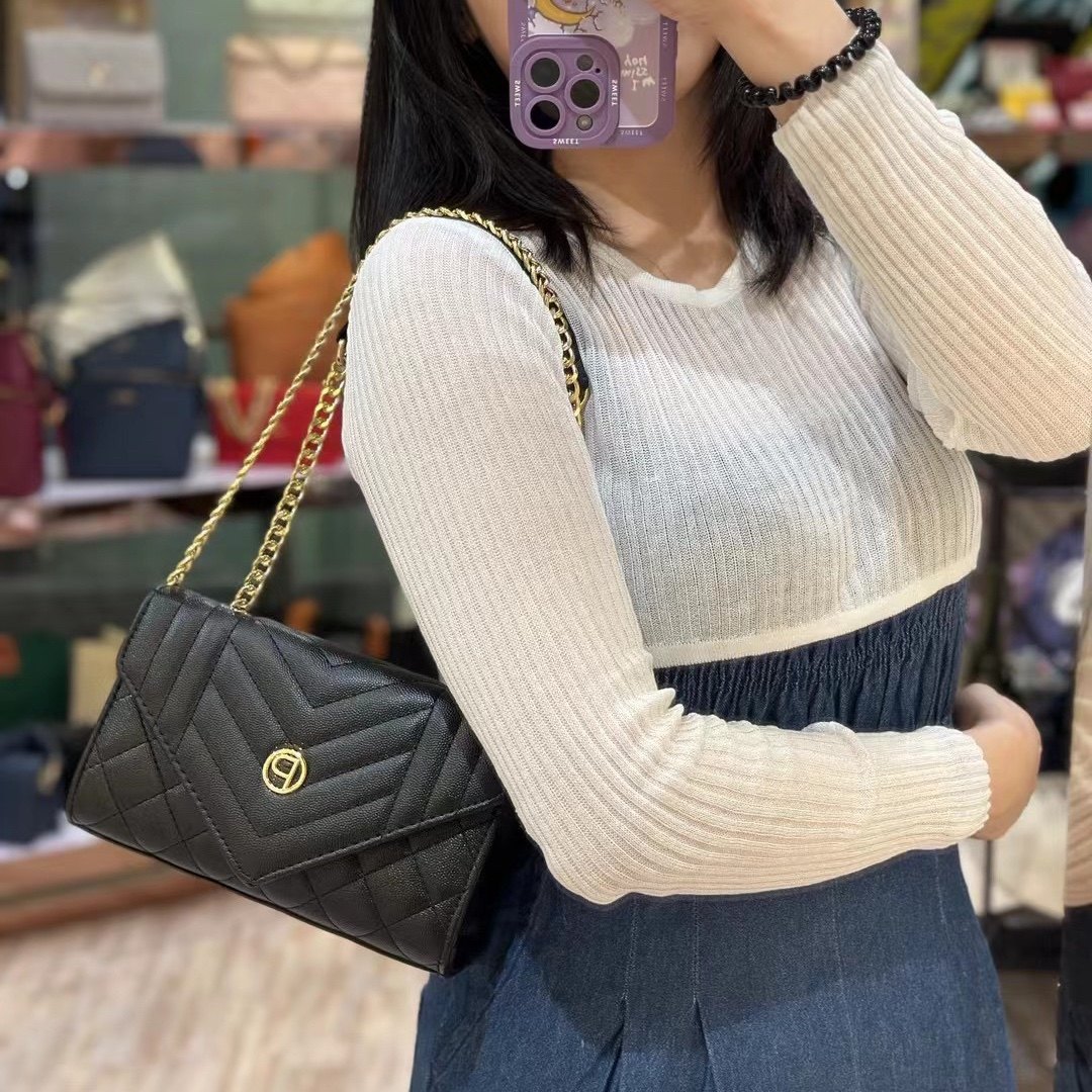 2023夏季新品小v鱼子纹皮革链条小方盒子包时尚百搭单肩包手提包