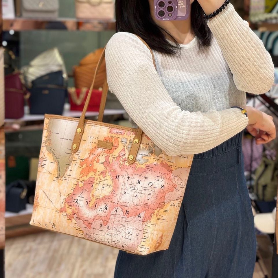 paprika新款地图皮大容量托特包笔记本ipad电脑包通勤单肩女包