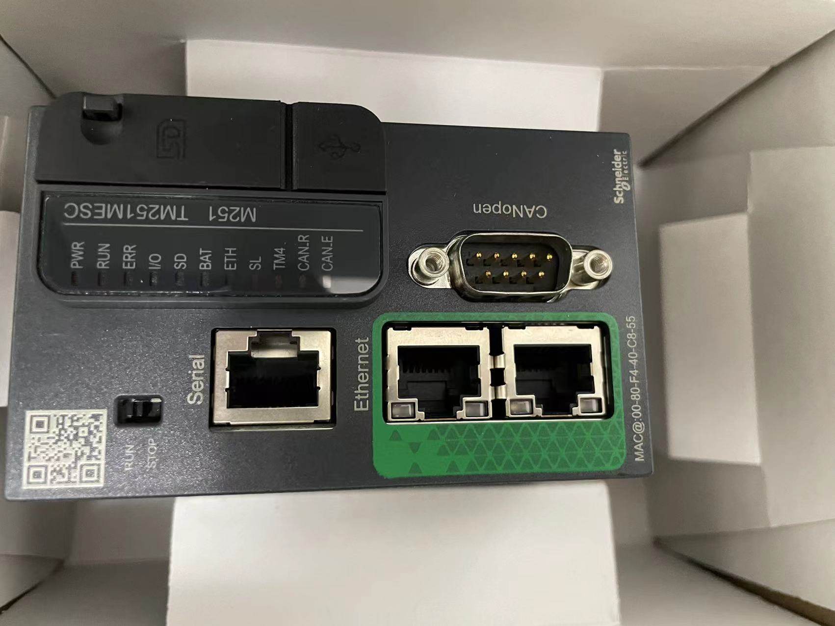 施耐德PLC模块TM251MDESE