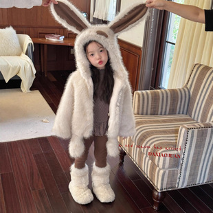 女童冬季加厚外套2025儿童韩版加大可爱长耳朵兔子皮草外套高定款