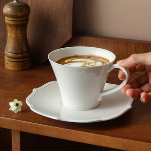 咖啡杯碟套装家用陶瓷杯碟花边拿铁杯纯白法式咖啡杯釉下彩办公杯