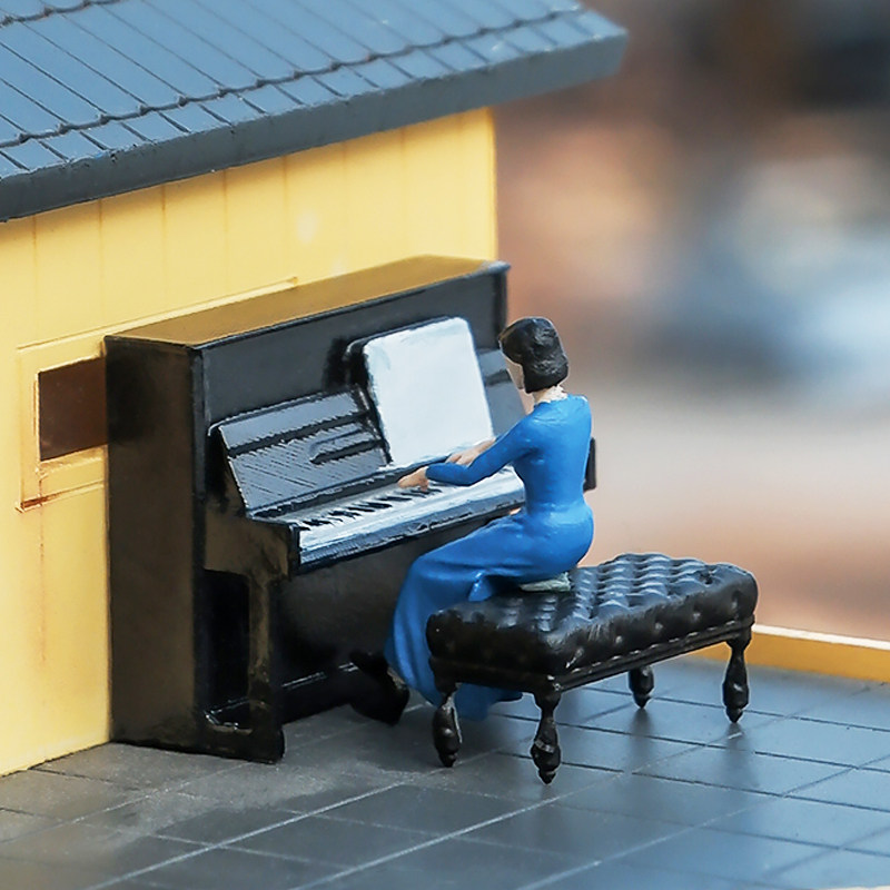 钢琴师1:64微缩人偶沙盘树脂小人手办模型微场景拍摄道具摆件收藏