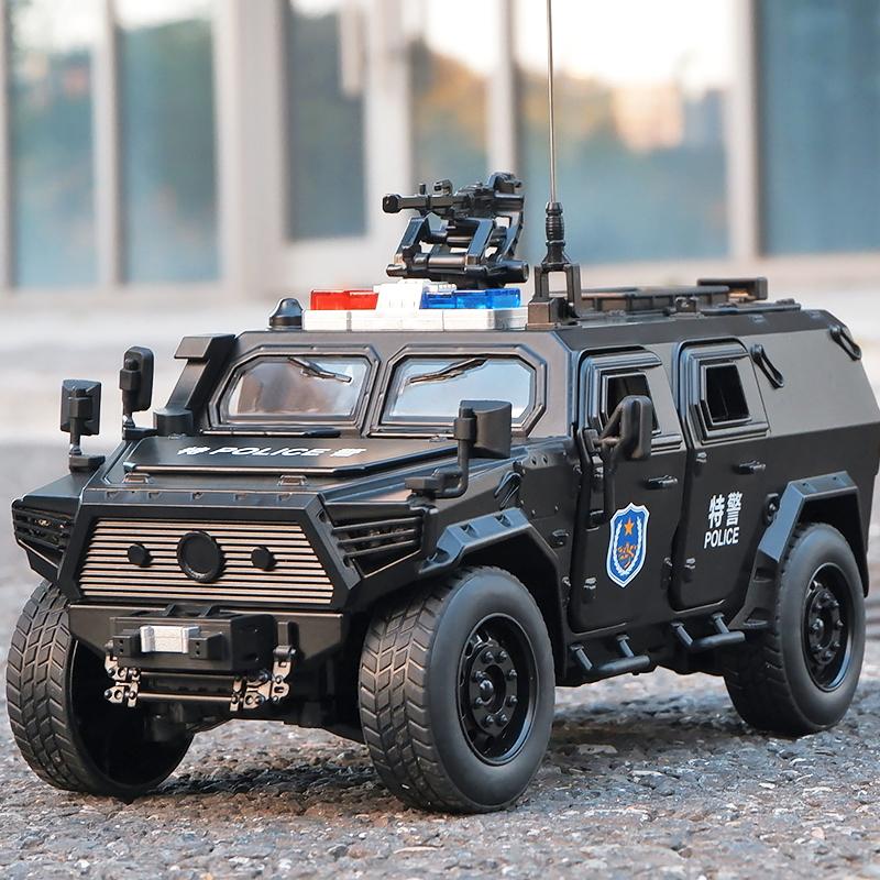 1/64猛士三代特警装甲车