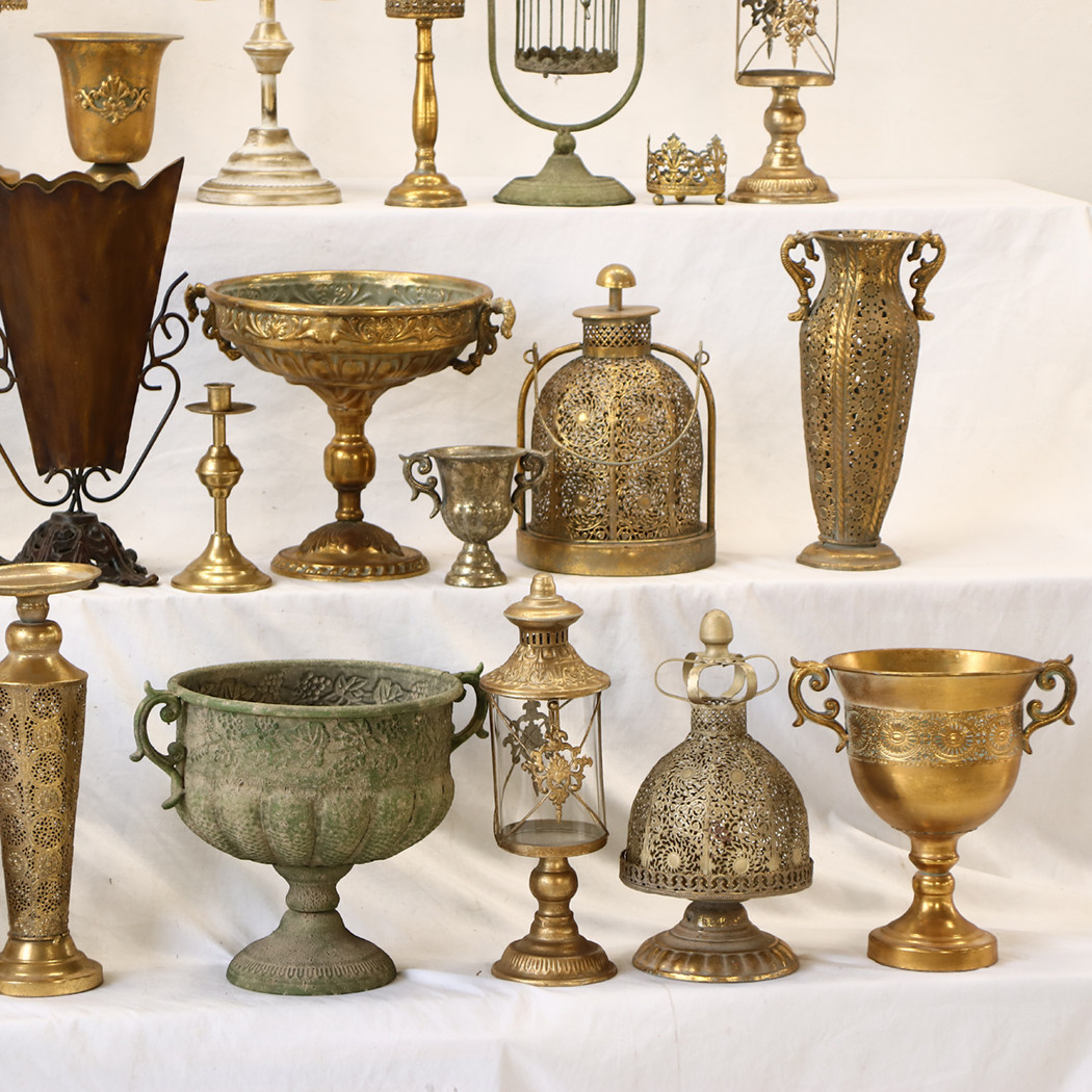 독특한 아이템의 대규모 컬렉션 - 유럽과 미국의 복고풍 홈 액세서리 골동품 오래된 철 장식 트로피 화분