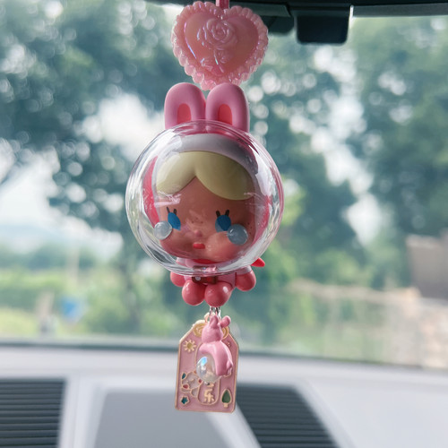 正版泡泡玛特crybaby哭娃出走的月亮车挂件汽车后视镜车载饰品