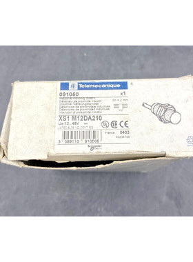 TELEMECANIQUE XS1M12DA210 INDUCTIVE PROXIMITY SWITCH