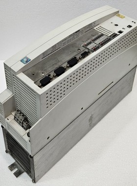 EVS9323-ES Lenze 460V 2HP Servo Inversor Drive