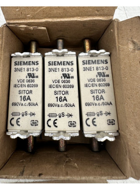 SIEMENS 3NE1813-0 SITOR NH000 16A 690VAC CARTOUCHE FUSIBLE x
