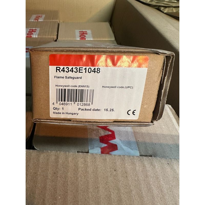 HONEYWELL R4343E1048 FLAME SAFEGUARD x1pc
