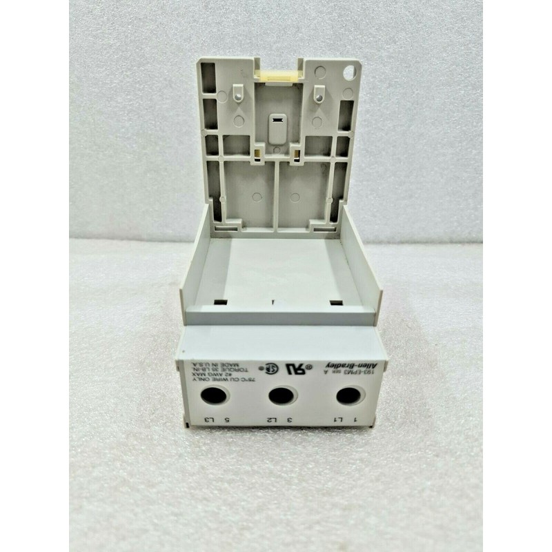 ALLEN BRADLEY 193-EPM3 DIN/RAIL 面板适配器