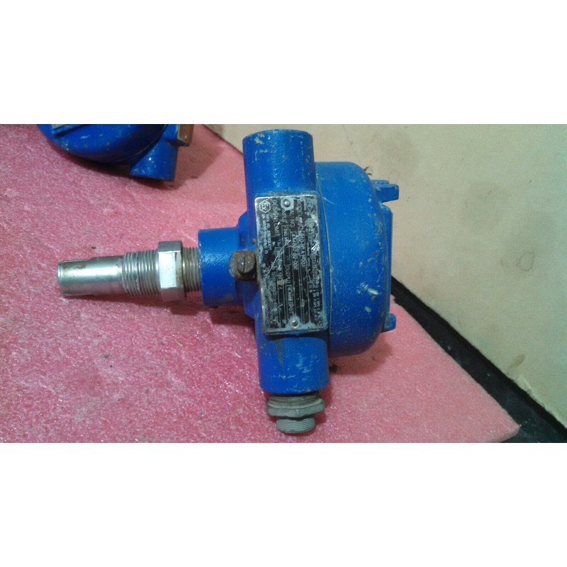 Magnetrol SOR 水平开关 910-P1A1-001 发射器传感器仪表已测试