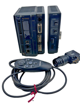 KEYENCE CV-5001P + CA-DC21E + TELECOMMANDE + CAMERA CV-035M