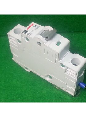 Cutler-Hammer WMS2D08 1 杆,断路器,二手