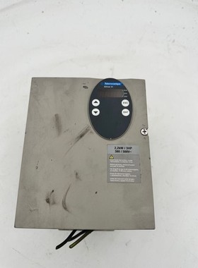 1pc x TELEMECANIQUE ALTIVAR 31 SPEED VARIATOR ATV31HU22N4 V1