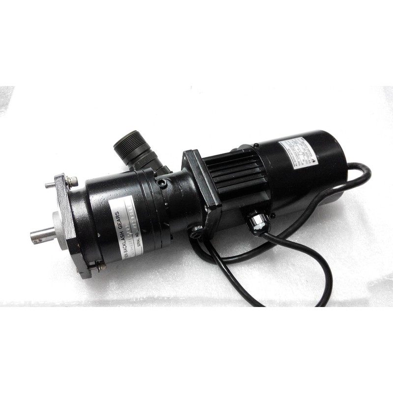 YASKAWA USAREM-A5CSM1K/IMI BM2-05B-A5YEP0K1