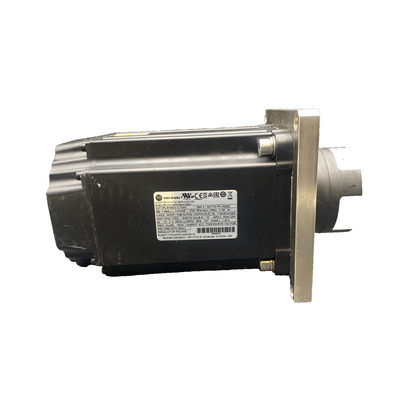 Allen Bradley VPL-B1652C-CJ12AA Serie A 3 Phase 2700 RPM AC