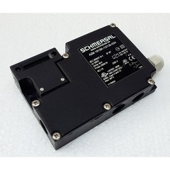 SCHMERSAL 1176503 AZM 161SK-12/12K-024 SOLENOID 互锁 # 2