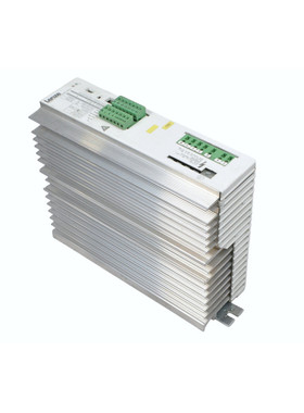 LENZE 变频器 33.8202_E,00356372,D0-220/240V 7A 0-480Hz