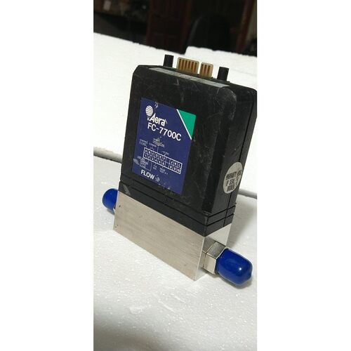 日立 Aera FC-7700C 质量流量控制器 300SCCM 1/4 英寸传感器发射