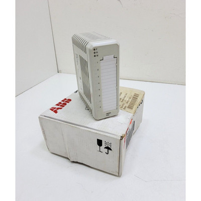 ABB 3BSE040662R1 可编程式逻辑控制器模块