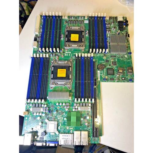 Supermicro X9DRW-3LN4F+ Server Motherboard Serveur