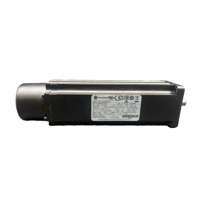ALLEN BRADLEY VPL-B0633M-CK14AA SERIE A 3 PHASE 6700 RPM AC