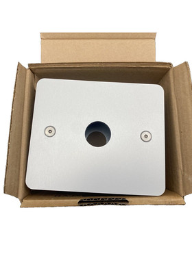 URMET 10050/A UF-500-095 BOITE ENCASTRABLE ALU 110x130 P/CC