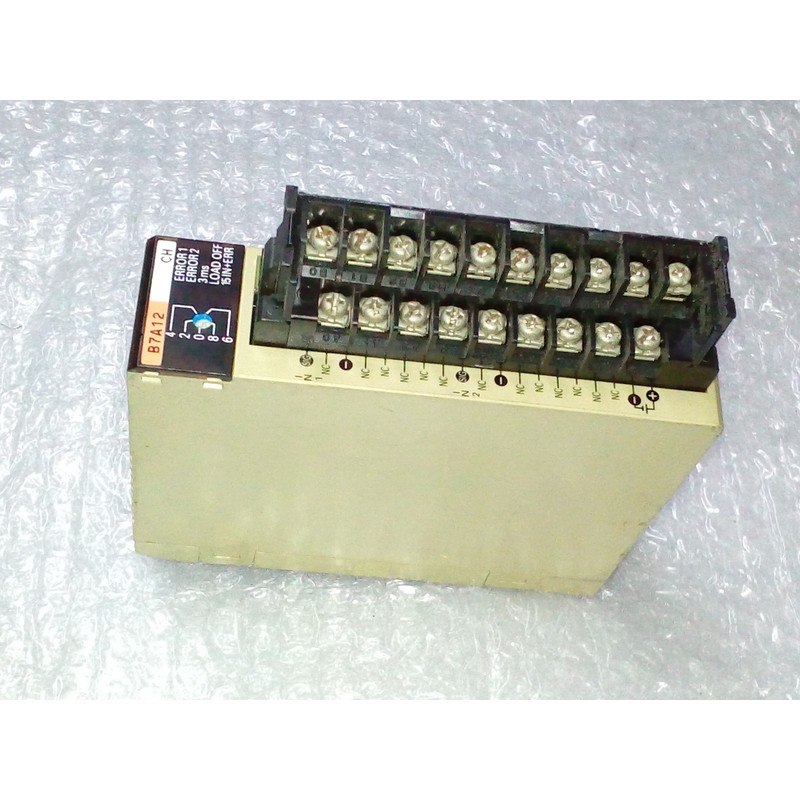 OMRON C200H-B7A12 可编程式编程式逻辑控制器