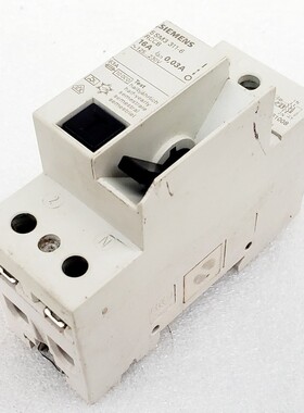 SIEMENS 5 SM3 311-6 RCCB 16Amp INTERRUTTORE AUTOMATICO