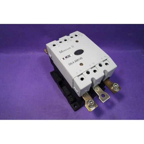 Moeller DIL4AM145 600 伏冰/EN 60947,二手