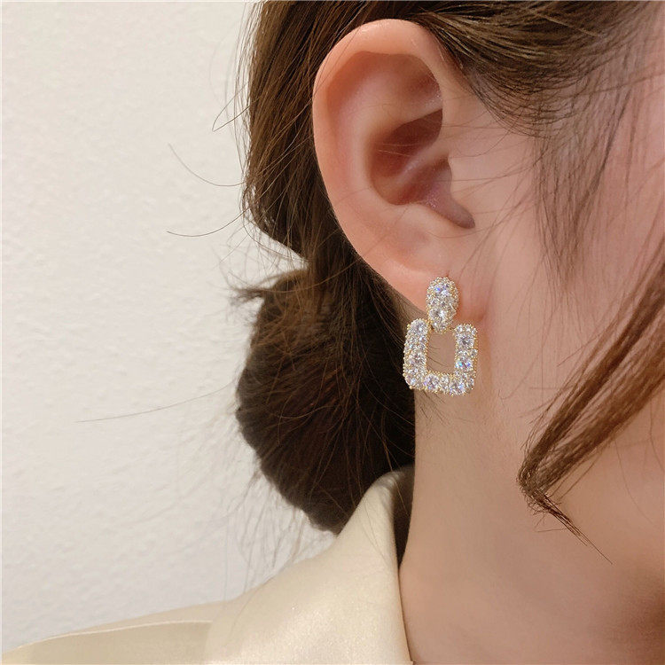 日韩法式复古优雅微镶锆石超闪方形耳环女s925银针个性简约耳钉女,饰品/流行首饰/时尚饰品新,耳环,淘宝优惠券,粉丝福利购,淘宝优惠卷