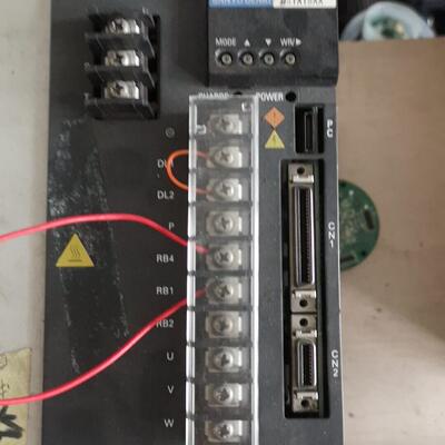 QS1A15AA 三洋伺服驱动器 工业工控自动化配件议价维修