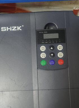 ZK1800G-11KWG-3 变频器 220V SHZK正控调速控制器议价维修