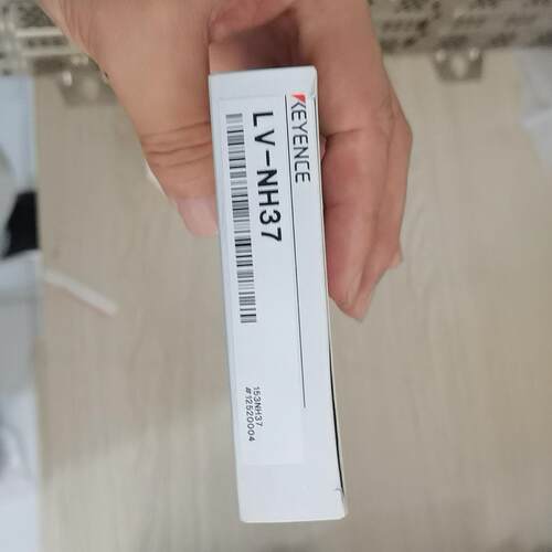 LV-NH37 激光传感器 工业自动化工控感应配件议价维修