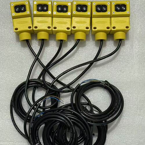 Q453E Q45VR3R 光电开关 BANNER邦纳工控感应传感器议价维修