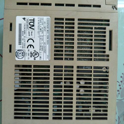 SGDM-08ADA SGMAH-08AAA21 安川伺服驱动器电机 工控配件议价维修