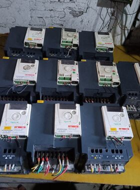 ATV303HU30N4 变频器 3KW 工业工控调速装置议价维修