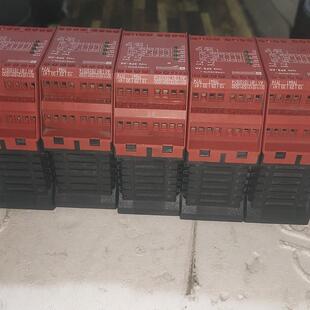 XPSAK361144 安全继电器 工业工控自动化控制配件议价维修