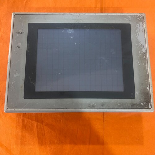 NT31C-ST141-V2 触摸屏 24V DC供电 带打印接口 功能良好议价维修