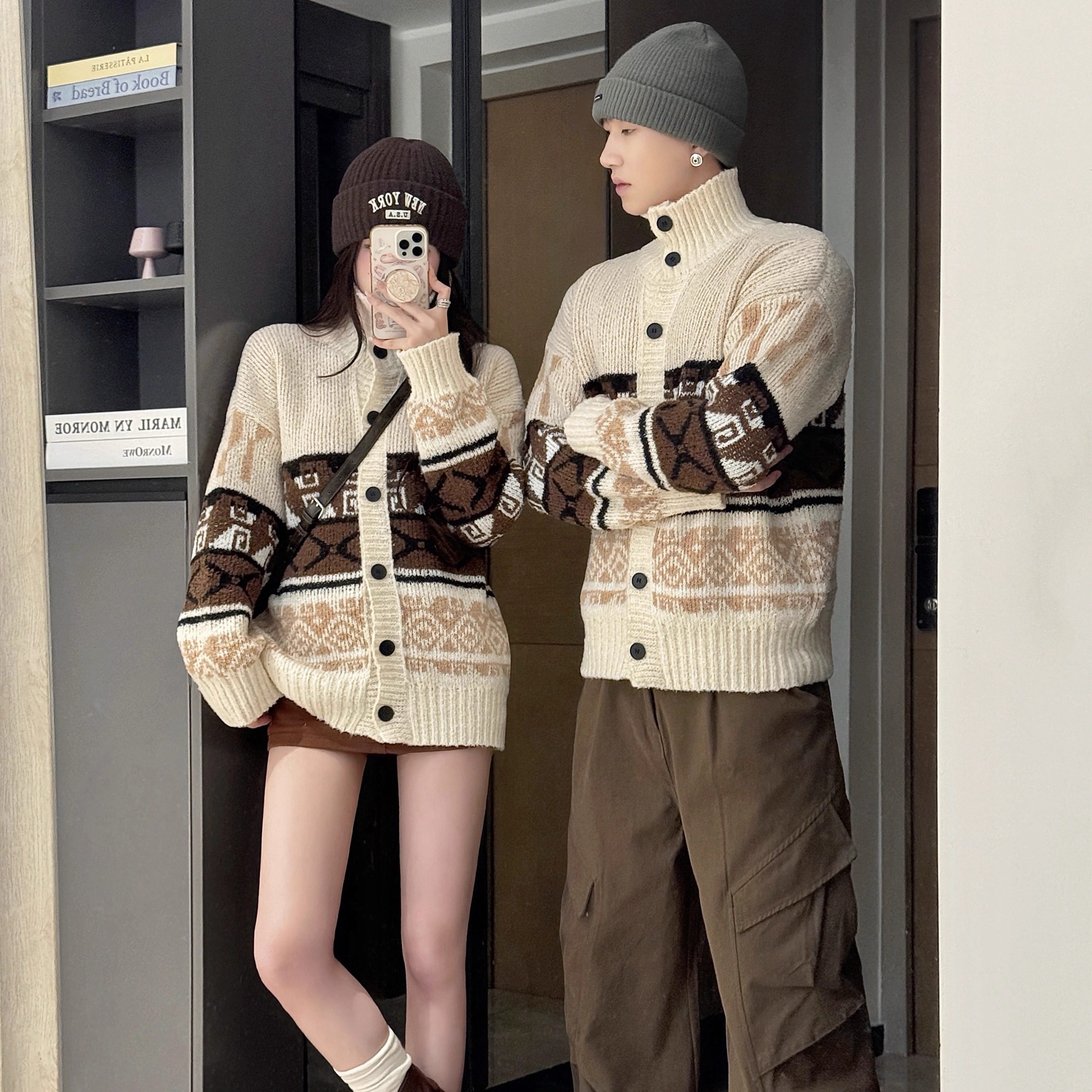 情侣装秋冬2025新款ins超火毛衣男女韩版宽松法式针织衫外套潮牌,女装/女士精品,毛衣,淘宝优惠券,粉丝福利购,淘宝优惠卷