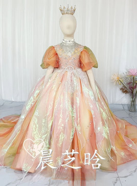 女童生日晚礼服模特走秀钢琴演出