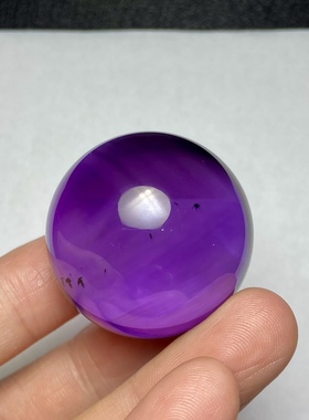 天然紫水晶球巴西老矿原石挂件33毫米大单珠紫罗兰色紫蓝发晶蝴蝶