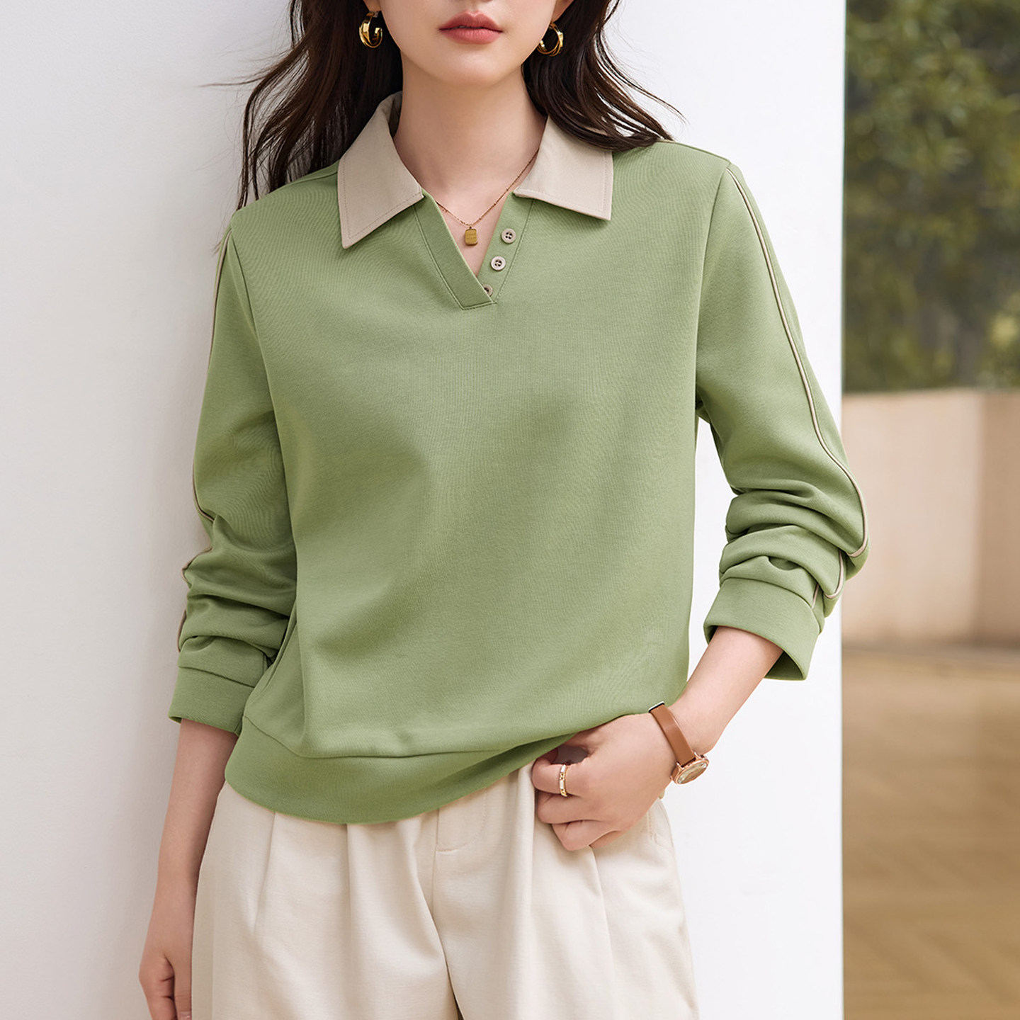 翻领正肩卫衣女2026年秋季新款洋气女装时尚宽松显瘦套头休闲上衣