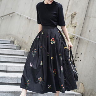 百褶长裙 亦克阿瑟复古刺绣花朵半身裙轻奢高腰蓬蓬裙伞裙赫本女装