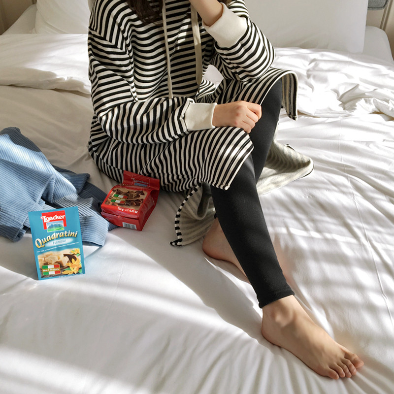 K04-1韩国女装新品不倒绒弹力冬季紧身打底裤保暖加绒加厚贴身