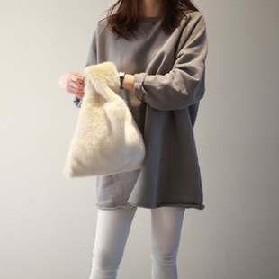 T95韩国女装加厚绒直筒宽松简约秋冬女长袖卫衣绒衫保暖显瘦中长