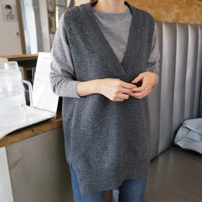 w100韩国女装新款2025宽松前短后长素色V领休闲无袖羊毛女背心,女装/女士精品,毛衣,淘宝优惠券,粉丝福利购,淘宝优惠卷