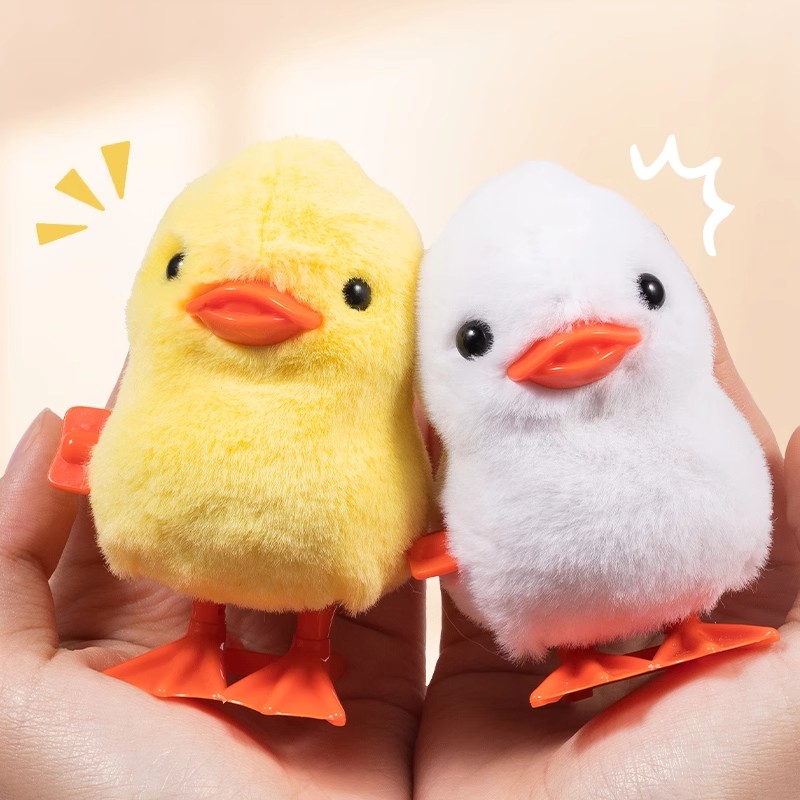 义乌小商品儿童百货夜市摆地摊发条小鸡跳跳鸡澄海玩具市场批发